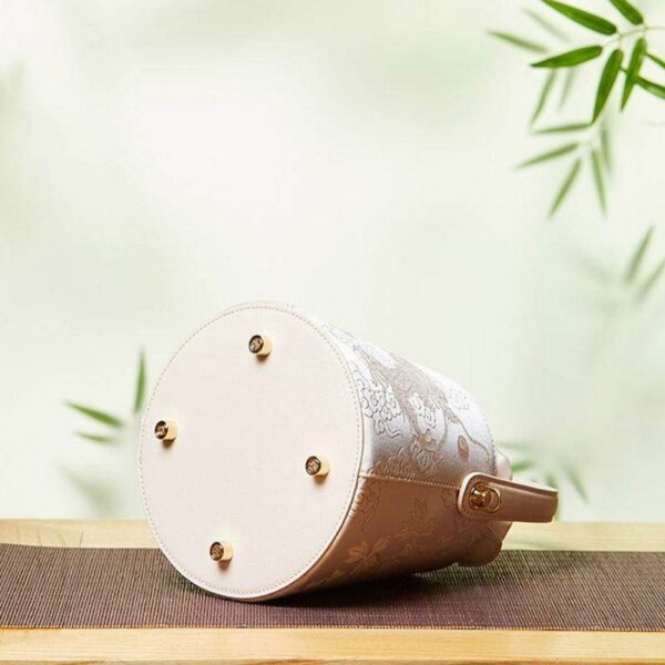 ブロケード_ジャカード_レザー_巾着_バケットバッグ_-_SinoCultural-2462885 Brocade_Jacquard_Leather_Drawstring_Bucket_Bag_-_SinoCultural-2462885