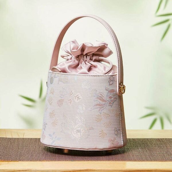 ブロケード_ジャカード_レザー_巾着_バケットバッグ_-_中文-2462940 Brocade_Jacquard_Leather_Drawstring_Bucket_Bag_-_SinoCultural-2462940