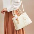 Embroidery_Leather_Magnolia_Leather_Tote_Bag_-_SinoCultural-2474079