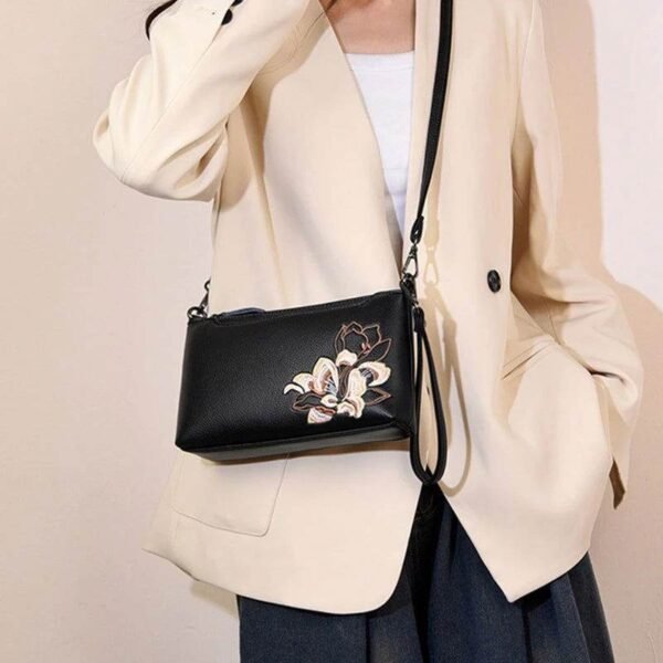 Embroidery_Leather_Shoulder_Clutch_Wallet_Orchid_-_SinoCultural-2475318 Embroidery_Leather_Shoulder_Clutch_Wallet_Orchid_-_SinoCultural-2475318