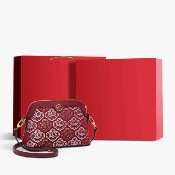 刺繍_レザー_ショルダー_シェル_バッグ_吉祥雲_-_中文2475685 Embroidery_Leather_Shoulder_Shell_Bag_Auspicious_Clouds_-_SinoCultural-2475685