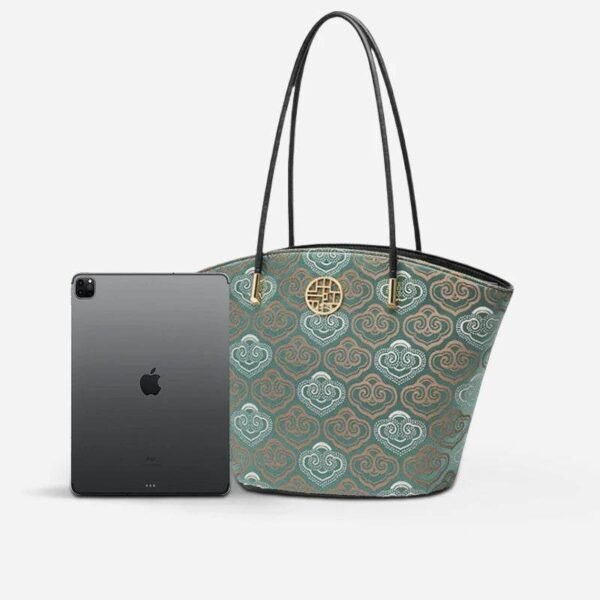 刺繍_レザー_ショルダーバッグ_トートバッグ_雲柄_ハンドバッグ_SC1682-A2 Embroidery_Leather_Shoulder_Tote_BagCloud_Pattern_Handbag_SC1682-A2