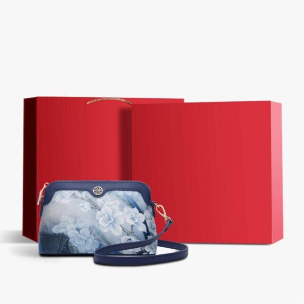 Fragrant_Cloud_Silk_Handcrafted_Flower_Clutch_Bag_-_SinoCultural-2478863 Fragrant_Cloud_Silk_Handcrafted_Flower_Clutch_Bag_-_SinoCultural-2478863