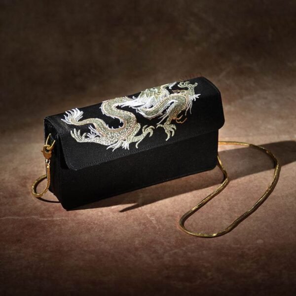 GD1207_Ultra-Light_Clutch_Loong_Embroidery_Black_Bag_Recycled_Fabric_154g_f GD1207_Ultra-Light_Clutch_Loong_Embroidery_Black_Bag_Recycled_Fabric_154g_f