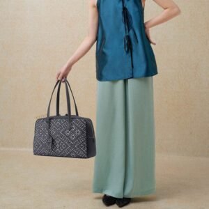 Zhuang-Brocade-Embroidered-Handbag-Model-Front-View